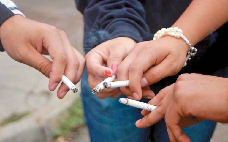 El «tabaco sin humo» avanza entre los jóvenes, los riesgos para la Argentina