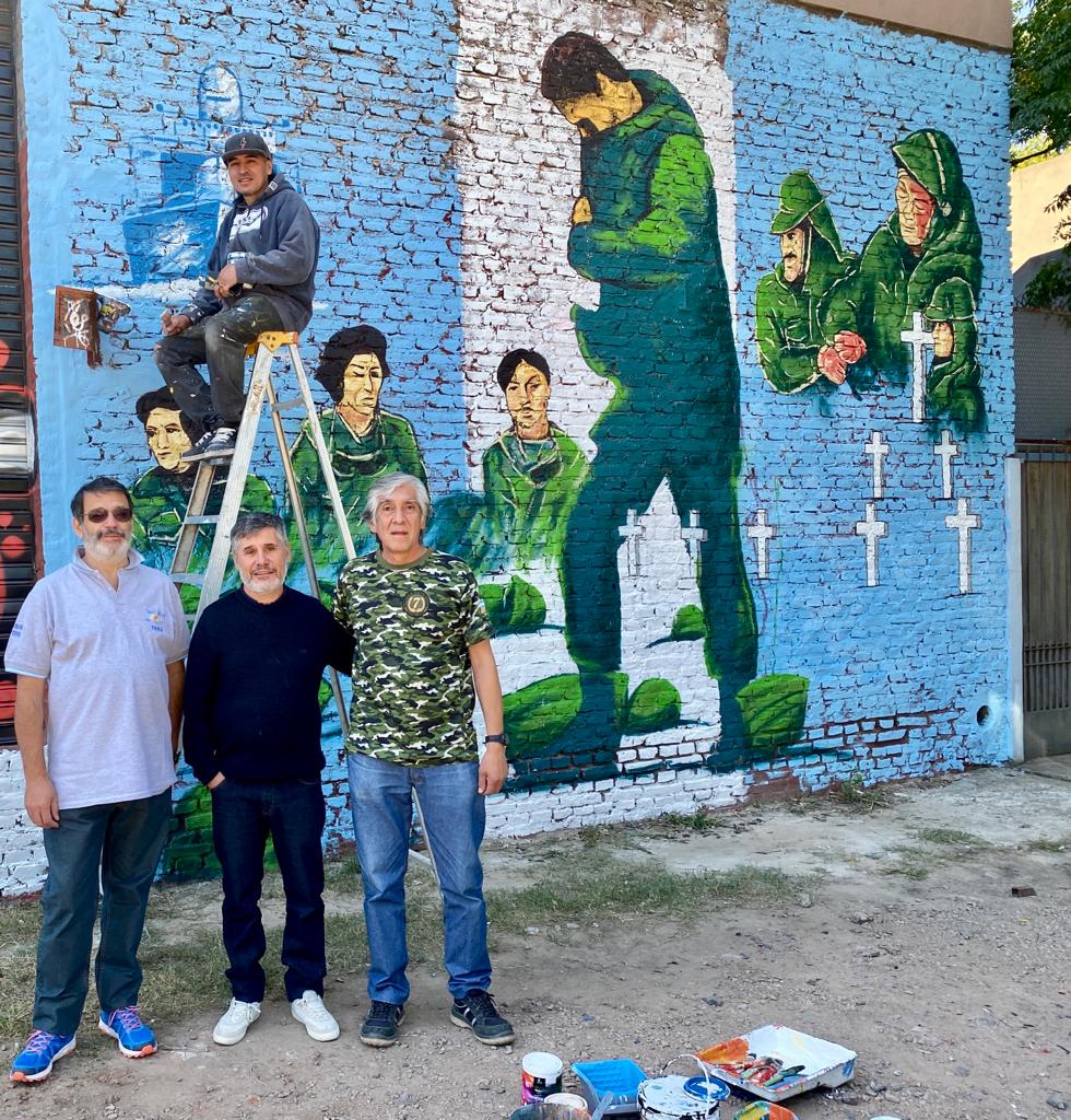 Los Pibes de Malvinas, en un mural de Valle Viejo